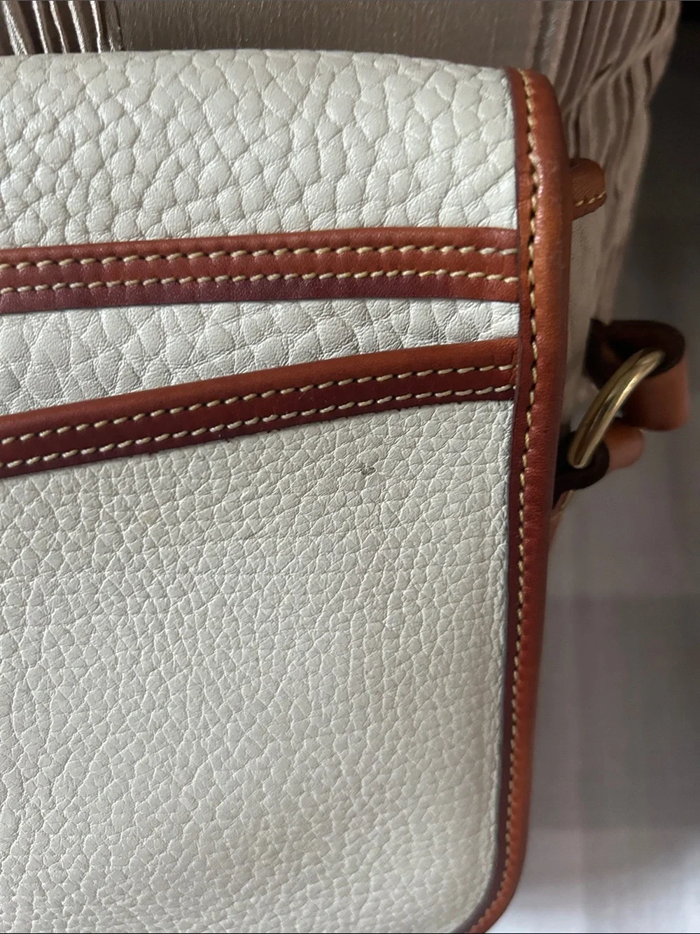 Vintage Dooney & Bourke Cream and Tan Pebbled Leather Crossbody Bag